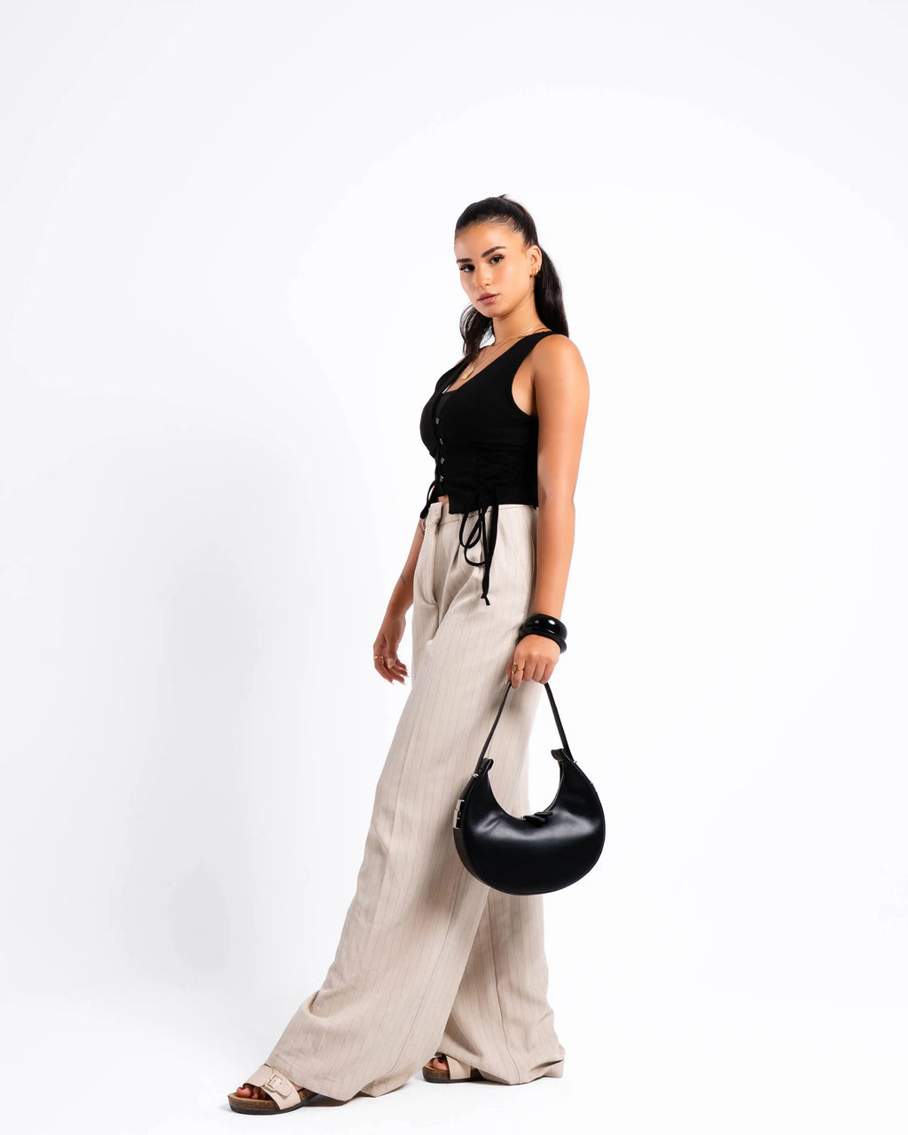 LUMI Crescent Black