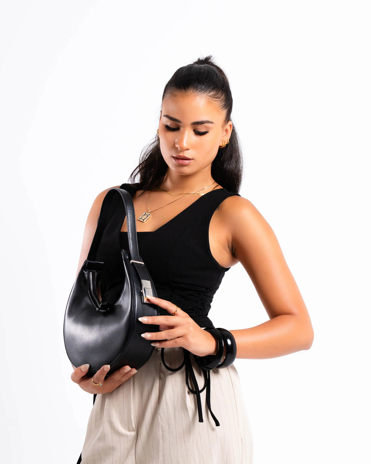 LUMI Crescent Black
