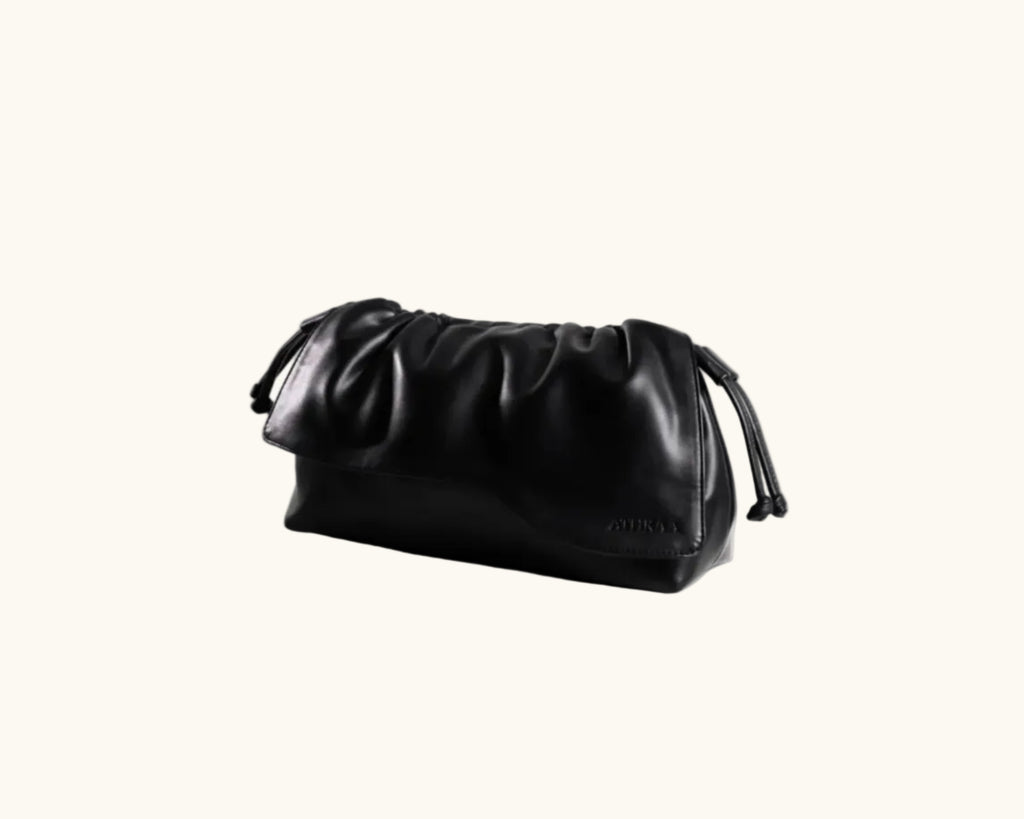 The LOUVE Black