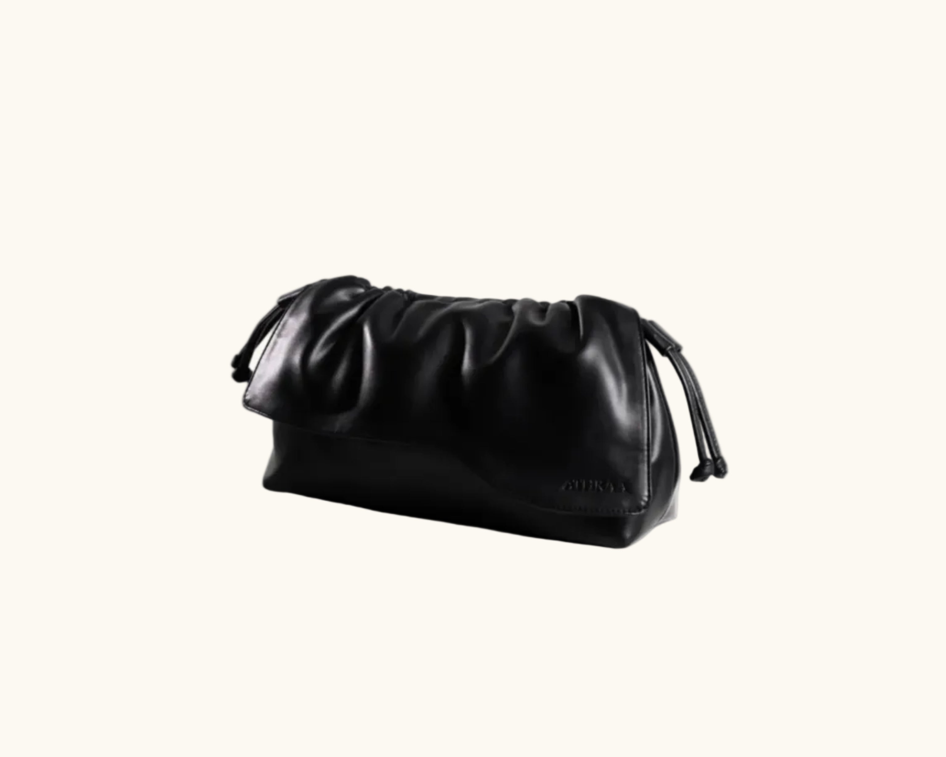 The LOUVE Black